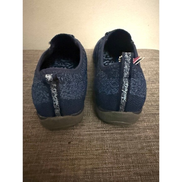 NWT Women's Skechers Blue Relaxed Fit Air Cooled Memory Foam Shoes Size 6.5 - Picture 8 of 9